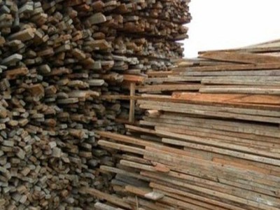 大量木材处理 东西在上海松江！！