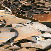 张家港乐余回收废铁价格是多少钱一斤？