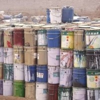 苏州废油漆回收多少钱，苏州回收旧油漆及原材料