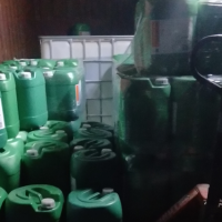 400个绿色化工胶桶处理