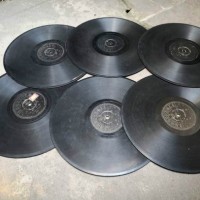 民国老唱片回收价格  老胶木唱片收购 多少钱一盘