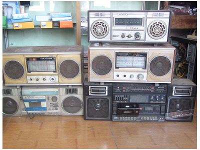 老式收音机和老电视处理