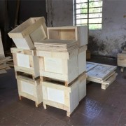 上海卢湾木包装箱回收多少钱-上海包装箱板厂家上门