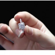 本日嘉兴钻石戒指回收如何打折咨询嘉兴钻石回收公司
