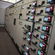 灞桥箱式配电柜回收上门电话-西安动力配电柜收购 专收厂里