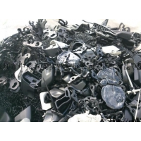 汽车工厂几十吨黑色PA66模具废料处理