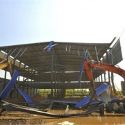 目前宝山钢结构厂房拆除回收一条龙服务-当面交易结算