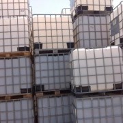 泰安泰山当地1200L吨桶回收厂家_高价上门回收各类吨桶