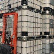 临沂平邑回收旧吨桶公司 各规格类型吨桶高价回收