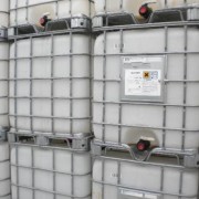 东营废吨桶回收市场行情-塑料吨桶回收哪里出价高