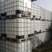 目前菏泽东明回收1200L吨桶大型收购站高价上门收各类吨桶