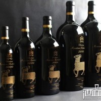 现在2000年木桐红酒回收价格一览表参考值多少钱瓶箱求购