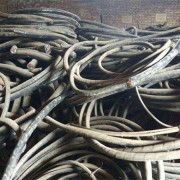 潍坊潍城回收旧电缆多少钱{废旧电缆线回收多少钱}
