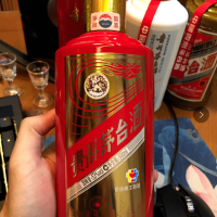 回收五十年茅台酒瓶价格多少钱--详情来电咨询