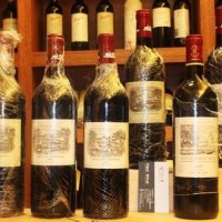 2016年拉菲红酒瓶回收价格值多少钱一个特时报价收藏