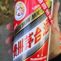 回收内蒙古自治区60周年大庆茅台酒价格值多少钱高价随时报价