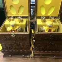 西安回收茅台酒回收公司高价回收50年茅台酒瓶盒子
