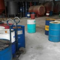 西安废机油回收价格多少钱，陕西高陵区空压机油回收多钱一桶