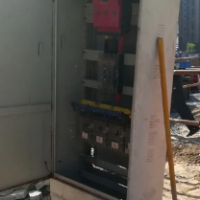 工地铁螺栓螺帽混凝土盖板废电箱等建筑废料处理