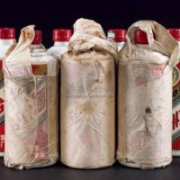 茂名回收50年茅台酒瓶 空瓶回收咨询电话