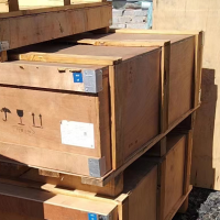 公司200多个木包装箱处理（长期有）