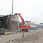 上海金山厂房拆除回收价格 大中小型厂房专业拆除