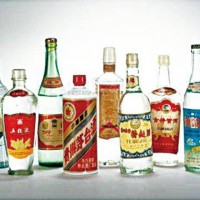 梅州回收50年茅台酒瓶/空瓶回收价格一览