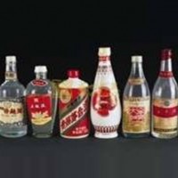 平塘县茅台酒回收，年份酒15年30年50年80年回收价格