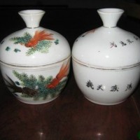 现在上门收购杭州老瓷器，解放前老瓷器上门价钱电话可以咨询