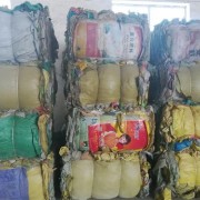 现在深圳塑料编织袋回收多少钱一吨问附近编织袋收购厂家