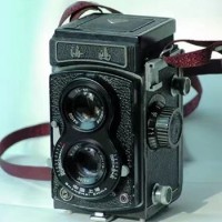 上海高价回收老海鸥照相机 上海牌582古董照相机价格多少