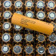 昆明东川汽车锂电池回收公司，昆明本地回收二手电池电瓶