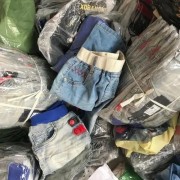 松江女装回收厂家-多年服装库存回收实体店