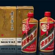 合肥庐江30年茅台酒空瓶回收公司-多年回收茅台酒瓶实体老店
