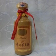 广州越秀15年茅台酒瓶回收价格多少钱一个=广州专业回收茅台酒瓶公司