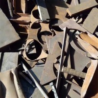 济南莱芜钢模板回收哪里价格高找济南废钢回收公司