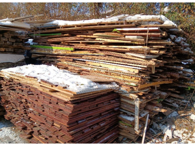 大量各种旧木材木方处理