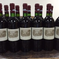 2010年正牌拉菲红酒回收多少钱详细报价-北京专业红酒洋酒回收
