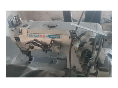 服装厂4台缝纫机械设备打包处理