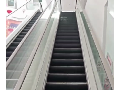 商场六台扶梯、两台步梯、一台货梯处理