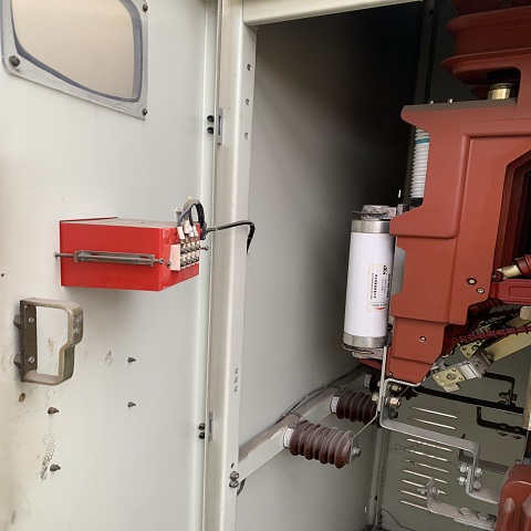 沈阳低压配电柜回收电话 沈阳长期回收低压配电柜 专业上门回收