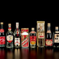 上饶市广信区正规老酒名酒回收公司-40年前的老茅台酒回收市场价值