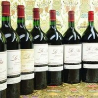 2001年里鹏红酒收购价格一览一览表全国回收预约上门
