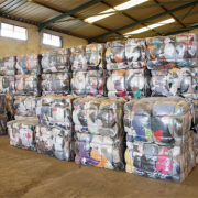 合肥服装库存回收价格多少钱一件-全国上门收购库存物资