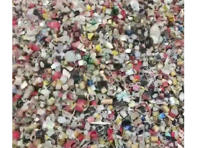 每个月几百吨ABS塑料瓶盖处理