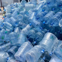 水厂每个月几吨水瓶、水桶、塑料托盘处理