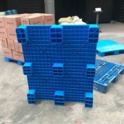 张家港塑料垫仓板回收公司电话 高价回收各种塑料托盘
