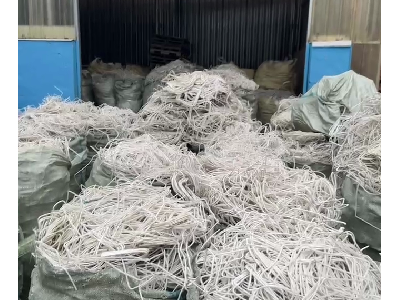 厂里每个月80多吨PVC塑料废料处理